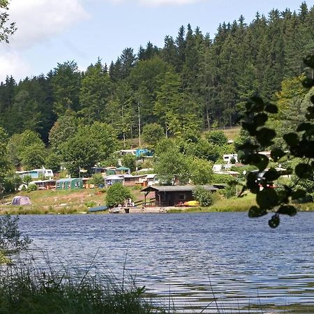 Freizeit- Und Campinganlage Gaisweiher Flossenburg Eksteriør billede