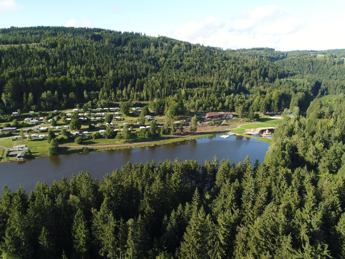 Freizeit- Und Campinganlage Gaisweiher Flossenburg Eksteriør billede