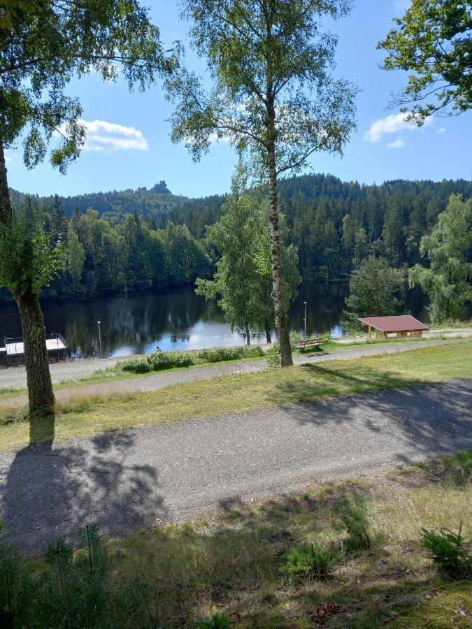 Freizeit- Und Campinganlage Gaisweiher Flossenburg Eksteriør billede