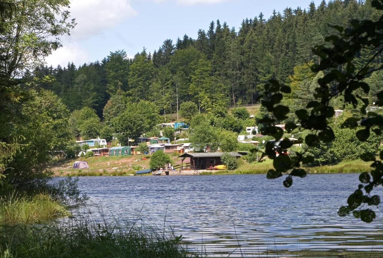 Freizeit- Und Campinganlage Gaisweiher Flossenburg Eksteriør billede